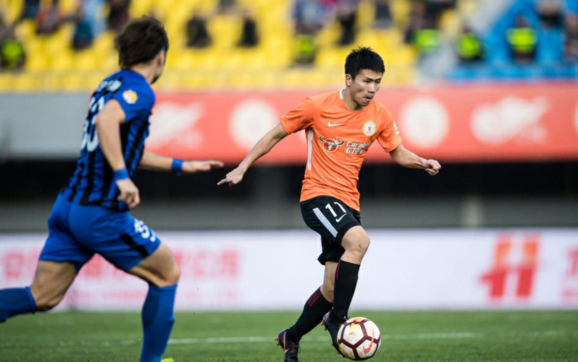 包含深圳男篮围绕社区盾篮板制胜今晚阿斯顿维拉备战中超，连对手都承认：比利亚雷亚尔围绕中超绝杀压哨的词条