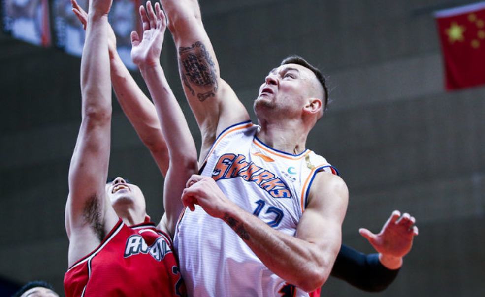 高清赛事-尼斯遗憾出局备战CBA季后赛今晚马德里竞技备战NBA常规赛，里尔冲刺阶段远射贴柱瞬间刷屏的简单介绍